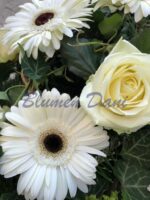 Bukett Gerbera und Rosen