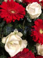 Gerbera-Rosen Kranz voll
